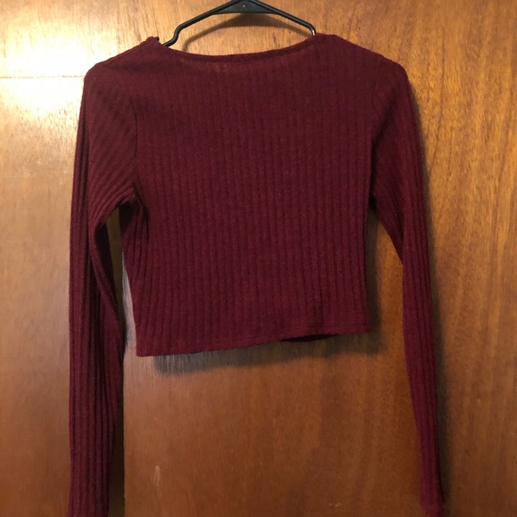 Burgundy Cropped Sweater Sized Small by Gaze USA - Picture 2 of 3